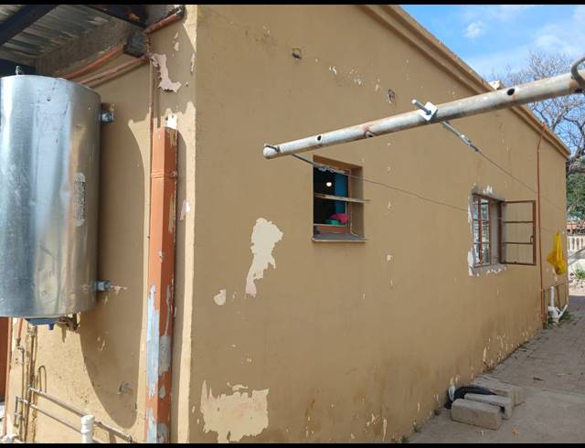4 BEDROOM HOUSE FOR SALE IN SESHEGO B